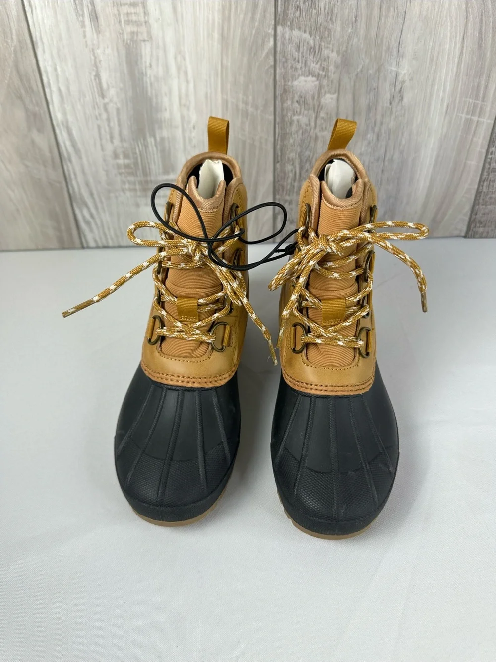 Classic Two-Tone Duck Boots - Black & Tan